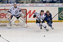 ERC Ingolstadt vs Thomas Sabo Ice Tigers, Eishockey, DEL, Deutsche Eishockey Liga, Spieltag 32, 30.12.2015 Foto: Oliver Strisch / st-foto.de
