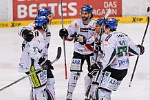 ERC Ingolstadt vs Augsburger Panther, Eishockey, DEL, Deutsche Eishockey Liga, Spieltag 33, 03.01.2016, Foto: st-foto.de / Oliver Strisch