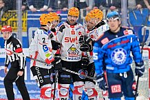 Eishockey, Herren, DEL, Saison 2025-2026, Spiel 21, ERC Ingolstadt - Pinguins Bremerhaven, 23.11.2025