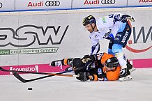 ERC Ingolstadt vs Grizzlys Wolfsburg, Eishockey, DEL, Deutsche Eishockey Liga, Spieltag 7, 03.10.2018