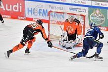 Eishockey, Herren, DEL, Saison 2021-2022, Spieltag 12, ERC Ingolstadt - Grizzlys Wolfsburg, 15.10.2021