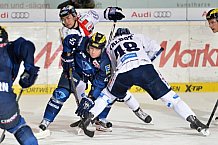 ERC Ingolstadt vs Eisbaeren Berlin, Eishockey, DEL, Deutsche Eishockey Liga, 27.11.2015