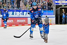 Eishockey, Herren, DEL, Saison 2025-2026, Spiel 26, ERC Ingolstadt - Schwenninger Wild Wings, 07.12.2025