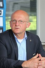 Pressekonferenz - ERC Ingolstadt stellt den neuen Trainerstab fuer die kommende Saison 2015 / 2016 vor