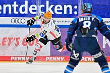 Eishockey, Herren, DEL, Saison 2025-2026, Spiel 35, ERC Ingolstadt - Pinguins Bremerhaven, 02.01.2026