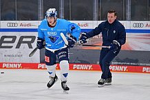 Eishockey, Herren, DEL, Saison 2021-2022, ERC Ingolstadt - Showtraining, 27.02.2022
