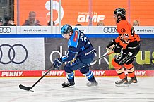 Eishockey, Herren, DEL, Saison 2025-2026, Spiel 33, ERC Ingolstadt - Grizzlys Wolfsburg, 28.12.2025