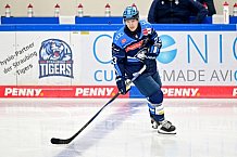 Eishockey, Herren, DEL, Saison 2025-2026, Gäubodenvolksfest-Cup 2025, Spiel 1, Nürnberg Ice Tigers - ERC Ingolstadt, 15.08.2025