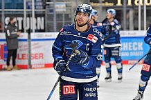 Eishockey, Herren, DEL, Saison 2021-2022, Spieltag 26, ERC Ingolstadt - Straubing Tigers, 28.11.2021