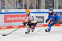 Eishockey, Herren, DEL, Saison 2025-2026, Spiel 21, ERC Ingolstadt - Pinguins Bremerhaven, 23.11.2025