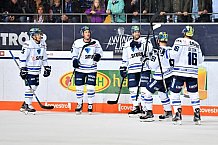 EHC Red Bull Muenchen - ERC Ingolstadt, Eishockey, DEL, Deutsche Eishockey Liga, Spieltag 2, 10.09.2017