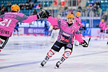 Eishockey, Herren, DEL, Saison 2025-2026, Spiel 21, ERC Ingolstadt - Pinguins Bremerhaven, 23.11.2025