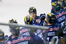 ERC Ingolstadt vs Hamburg Freezers, Eishockey, DEL, Deutsche Eishockey Liga, Spieltag 36, 10.01.2016, Foto: st-foto.de / Oliver STRISCH

