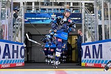 Eishockey, Herren, DEL, Saison 2025-2026, Spiel 14, ERC Ingolstadt - Adler Mannheim, 26.10.2025