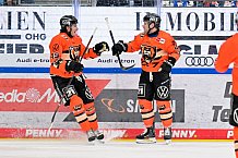 Eishockey, Herren, DEL, Saison 2025-2026, Spiel 33, ERC Ingolstadt - Grizzlys Wolfsburg, 28.12.2025
