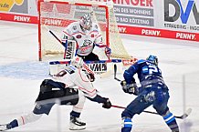 Eishockey, Herren, DEL, Saison 2025-2026, Gäubodenvolksfest-Cup 2025, Spiel 1, Nürnberg Ice Tigers - ERC Ingolstadt, 15.08.2025