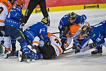 ERC Ingolstadt gegen Grizzlys Wolfsburg Pinguine am 21.12.2018, Spieltag 30