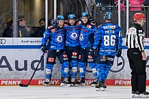 Eishockey, Herren, DEL, Saison 2025-2026, Spiel 21, ERC Ingolstadt - Pinguins Bremerhaven, 23.11.2025