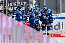 Eishockey, Herren, DEL, Saison 2025-2026, Spiel 14, ERC Ingolstadt - Adler Mannheim, 26.10.2025