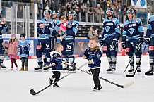 Eishockey, Herren, DEL, Saison 2022-2023, Spieltag 35, ERC Ingolstadt - Eisbären Berlin, 26.12.2022
