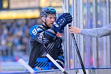 Eishockey, Herren, DEL, Saison 2025-2026, Spiel 21, ERC Ingolstadt - Pinguins Bremerhaven, 23.11.2025