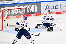 Eishockey, Herren, DEL, Saison 2025-2026, Spiel 31, ERC Ingolstadt - EHC Red Bull München, 23.12.2025