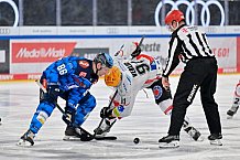 Eishockey, Herren, DEL, Saison 2025-2026, Spiel 21, ERC Ingolstadt - Pinguins Bremerhaven, 23.11.2025